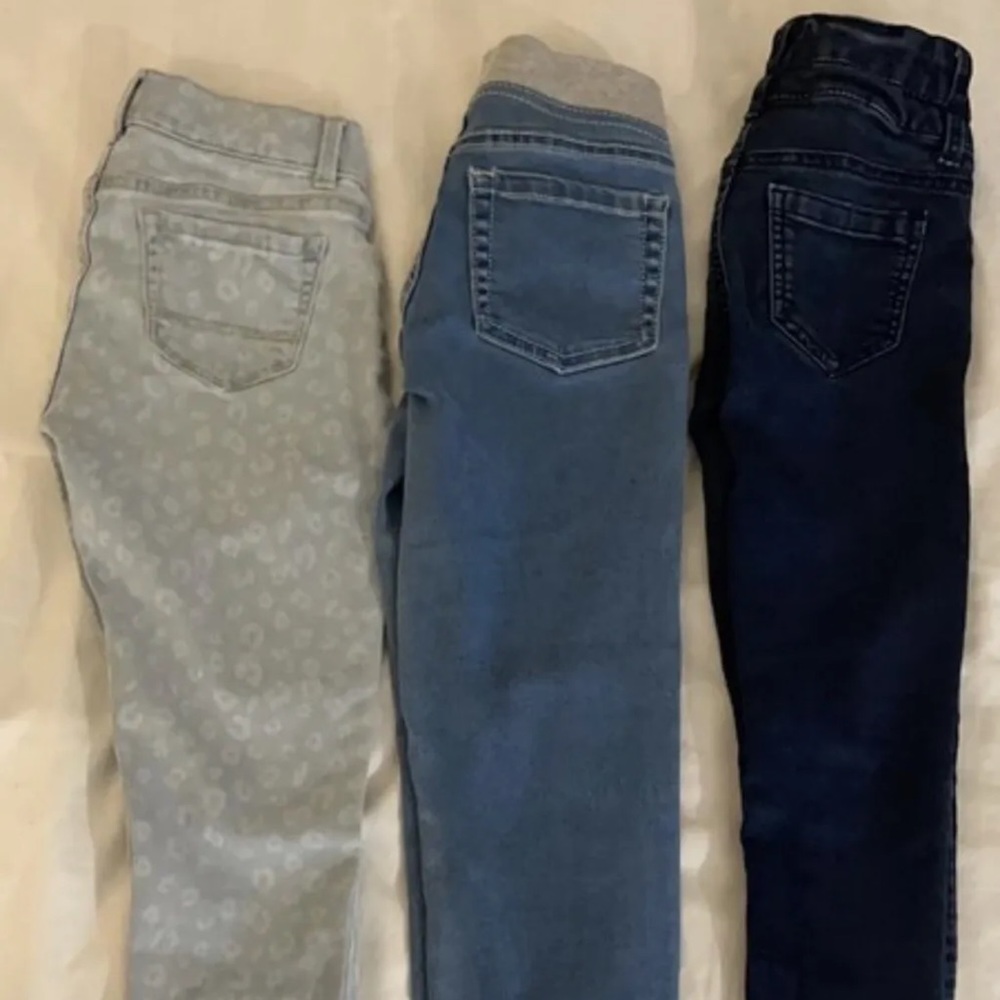 Lot girls pants size 7 (3 pair bundle) Great For School!!